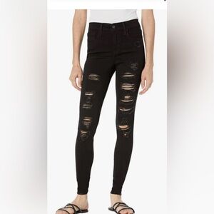 Never worn black Levi 720 jeans, super skinny, ripped. Size 27.